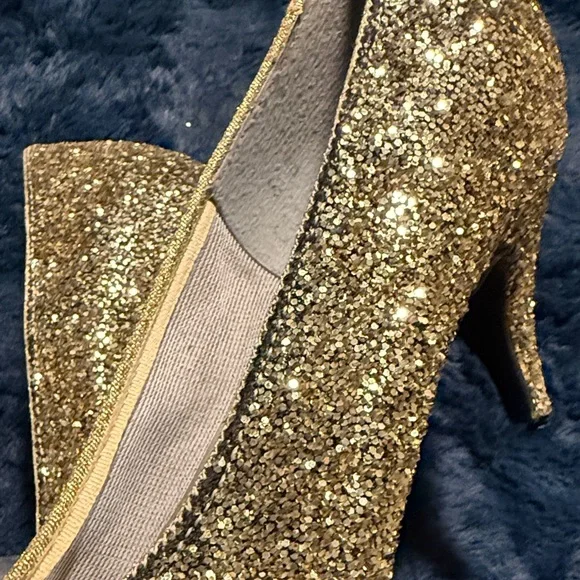 Gold Glitter Heels - Picture 9 of 9